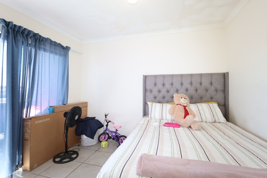 2 Bedroom Property for Sale in Parklands Western Cape